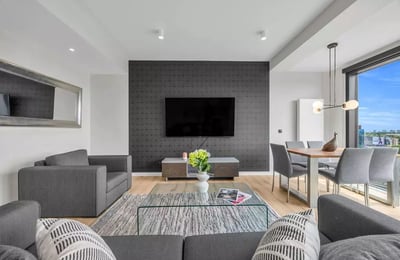 Long-term rental of a 3-room apartment, 82 m², in Wola, Warsaw, Poland