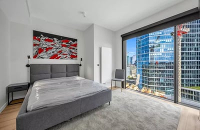 Long-term rental of a 3-room apartment, 82 m², in Wola, Warsaw, Poland