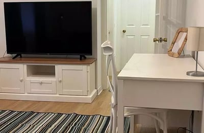 Location longue durée d’un appartement de 2 pièces, 55 m², à City Center, Constanța, Roumanie