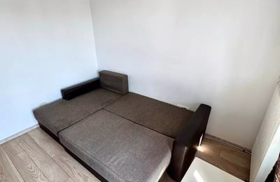 Langzeitmiete einer 1-Zimmer-Wohnung, im Stadtteil Chiajna, Sektor 6, Bukarest, Rumänien