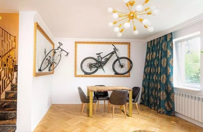 Long-term rental of a 4-room apartment, 93 m², in Śródmieście Północne district, Warsaw, Poland