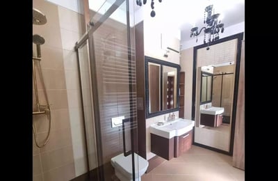 Long-term rental of a 4-room apartment, 105 m², in Wilanów district, Warsaw, Poland