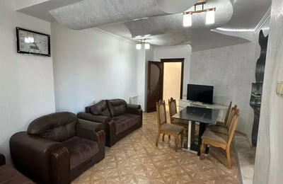 Long-term rental of an apartment, 140 m², Batumi, Georgia