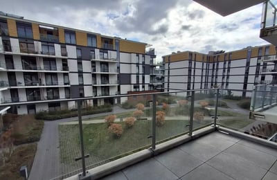 Long-term rental of a 2-room apartment, 44 m², in Stare Miasto district, Kraków, Poland