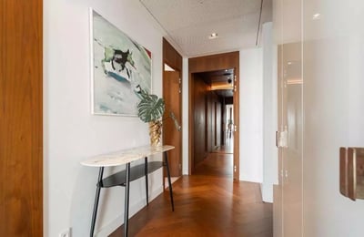 Long-term rental of an apartment, 236 m², in Śródmieście district, Warsaw, Poland