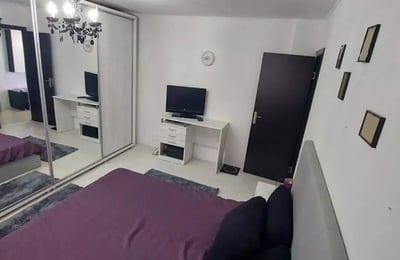 Location longue durée d’un appartement de 2 pièces, 53 m², Constanța, Roumanie