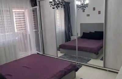 Location longue durée d’un appartement de 2 pièces, 53 m², Constanța, Roumanie