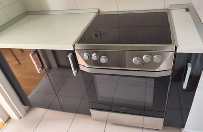 Location longue durée d’un appartement de 2 pièces, 52 m², à Belvile, Novi Beograd, Serbie