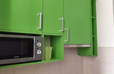 Location longue durée d’un appartement de 2 pièces, 52 m², à Belvile, Novi Beograd, Serbie