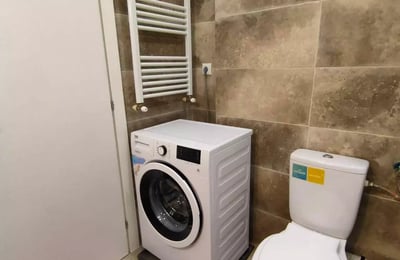 Alquiler a largo plazo de un piso de 1 habitación, en Chiajna, sector 6, Bucarest, Rumanía