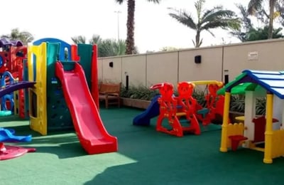 Alquiler a largo plazo de un piso, 200 m², en el distrito de Barra da Tijuca, Río de Janeiro, Brasil