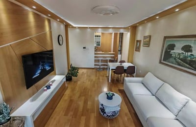 Alquiler a largo plazo de un piso de 2 habitaciones, 60 m², en el distrito de Voždovac, Belgrado, Serbia