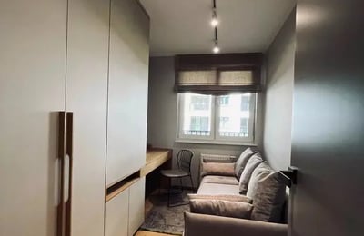 Долгосрочная аренда 3-комнатной квартиры, 50 м², в районе Zabłocie, Краков, Польша