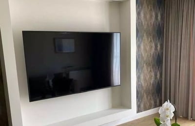 Long-term rental of a 2-room apartment, 60 m², in Wilanów district, Warsaw, Poland