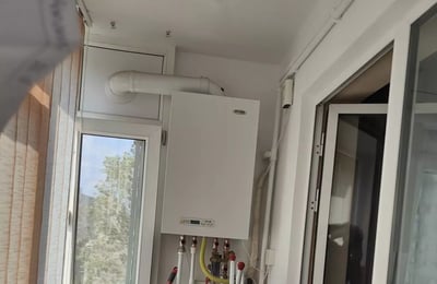 Location longue durée d’un appartement de 2 pièces, 54 m², à Casa de Cultură, Constanța, Roumanie