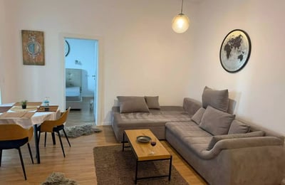 Long-term rental of a 2-room apartment, 60 m², in Tomis Villa Centre, Constanța, Romania