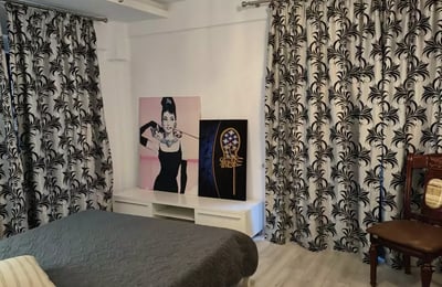 Langzeitmiete einer 3-Zimmer-Wohnung, 100 m², im Stadtteil Tomis Plus, Constanța, Rumänien