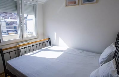 Долгосрочная аренда 2-комнатной квартиры, 37 м², в центре, Белград, Сербия