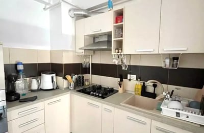 Langzeitmiete einer 1-Schlafzimmer-Wohnung, 55 m², Stadtteil Chiajna, Bukarest, Rumänien