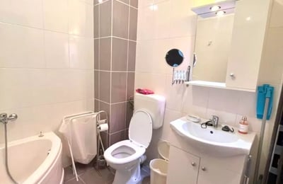 Langzeitmiete einer 1-Schlafzimmer-Wohnung, 55 m², Stadtteil Chiajna, Bukarest, Rumänien