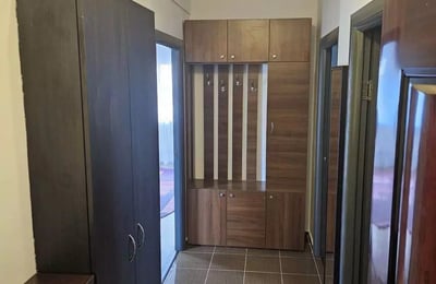 Langzeitmiete einer 2-Zimmer-Wohnung, 48 m², Stadtteil Chiajna, Bukarest, Rumänien