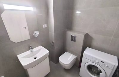 Langzeitmiete einer 1-Schlafzimmer-Wohnung, Stadtteil Chiajna, Bukarest, Rumänien