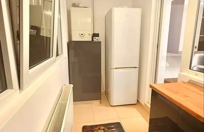 Langzeitmiete einer 1-Schlafzimmer-Wohnung im Stadtteil Chiajna, Bukarest, Rumänien