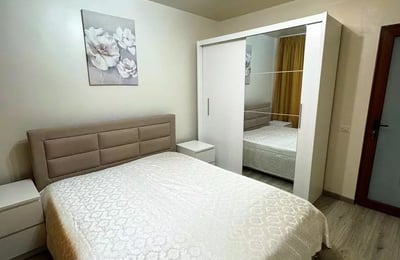 Long-term rental of a 2-room apartment, 50 m², Constanța, Romania