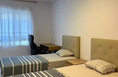 Долгосрочная аренда квартиры с 4 спальнями в Торревьехе, Испания