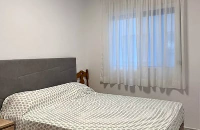 Долгосрочная аренда квартиры с 4 спальнями в Торревьехе, Испания