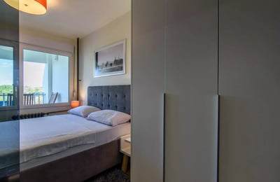 Long-term rental of a 2-room apartment, 41 m², in Block 30, New Belgrade, Belgrade, Serbia