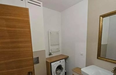 Долгосрочная аренда 2-комнатной квартиры, 56 м², в районе Stare Podgórze, Краков, Польша
