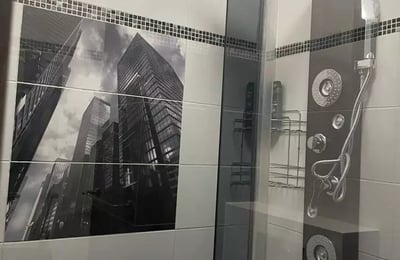 Langzeitmiete einer 3-Zimmer-Wohnung, 102 m², in Tomis Nord, Constanța, Rumänien