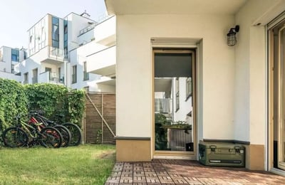 Long-term rental of a 2-room apartment, 54 m², in Wilanów, Warsaw, Poland