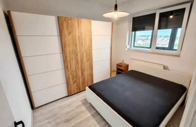 Alquiler a largo plazo de un apartamento de 2 habitaciones en Sector 6, Bucarest, Rumanía