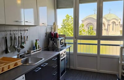 Langzeitmiete einer 2-Zimmer-Wohnung, 60 m², im Stadtzentrum, Belgrad, Serbien