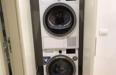 Long-term rental of a 2-room apartment, 55 m², Belgrade, Serbia