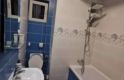 Долгосрочная аренда 2-комнатной квартиры, 60 м², в Констанце, Румыния