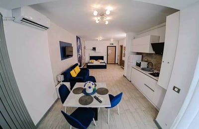 Langzeitmiete einer 2-Zimmer-Wohnung, 48 m², in Mamaia Nord, Constanța, Rumänien