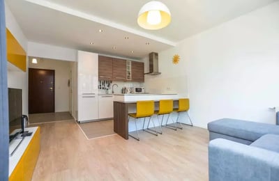 Долгосрочная аренда 3-комнатной квартиры, 68 м², в районе Zabłocie, Краков, Польша