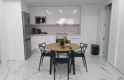 Долгосрочная аренда 2-комнатной квартиры, 95 м², в Торревьехе, Испания