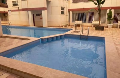 Location longue durée d’un appartement de 2 pièces, 65 m², à Torrevieja, Espagne