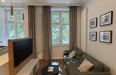 Long-term rental of a 2-room apartment, 59 m², in Kazimierz, Kraków, Poland