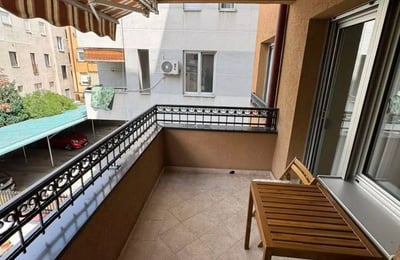 Location longue durée d’un nouvel appartement de 4 pièces, 95 m², Belgrade, Serbie