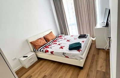 Langfristige Miete einer 2-Zimmer-Wohnung im Zentrum, Bukarest, Rumänien