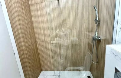 Langfristige Miete einer 2-Zimmer-Wohnung im Zentrum, Bukarest, Rumänien