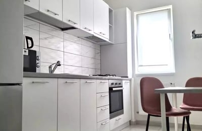 Location longue durée d’un appartement de 2 pièces, Chiajna, Secteur 6, Bucarest, Roumanie
