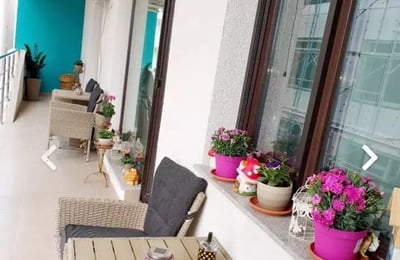 Location longue durée d’un superbe appartement de 2 pièces, 60 m², Mamaia, Constanța, Roumanie