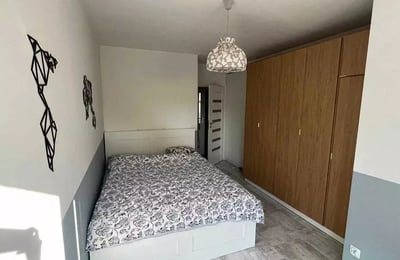 Long-term rental of a bright 3-room apartment, 65 m², Prądnik Biały, Kraków, Poland