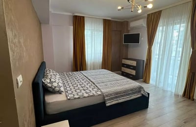 Alquiler de un estudio cómodo, 30 m², Mamaia, Constanța, Rumanía
